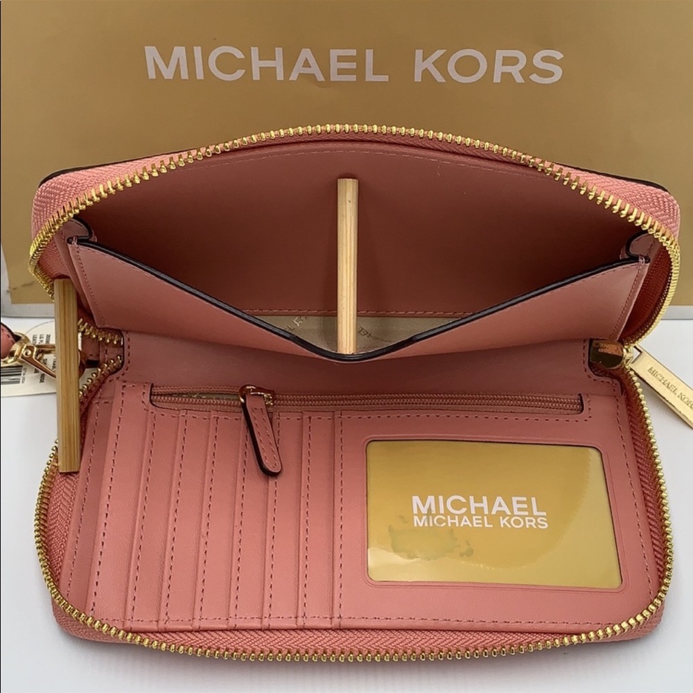 Michael Kors Jet Set Travel LG Flat MF Phone Case Sunset Rose - Picture 5 of 16